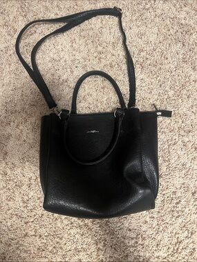 Black Women's vegan Leather Tote Bag with Removable Strap